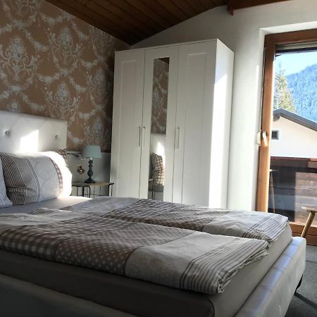 Pension Ostbach Leutasch Exterior foto