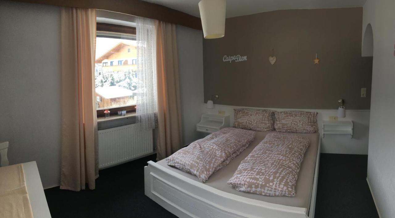 Pension Ostbach Leutasch Exterior foto